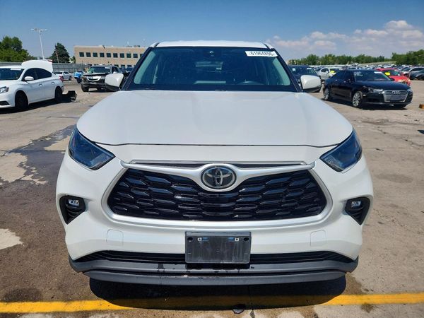 2024 TOYOTA HIGHLANDER
