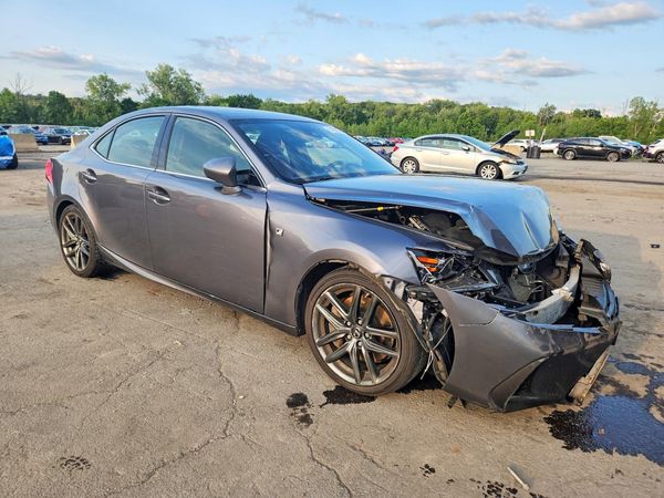 2018 LEXUS IS 300