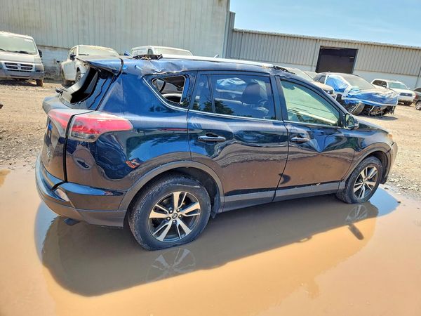 2018 TOYOTA RAV4 Adventure/XLE