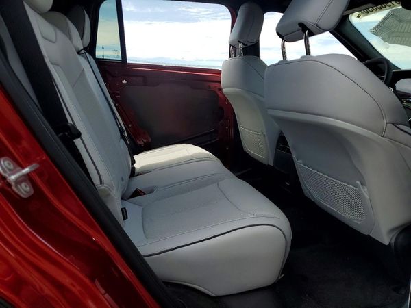 2025 JEEP WAGONEER S