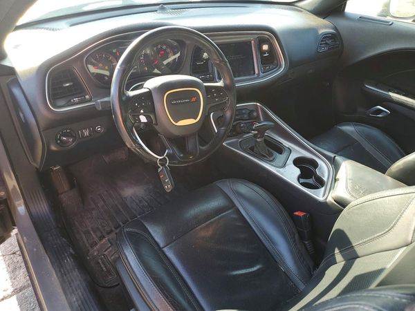 2017 DODGE CHALLENGER