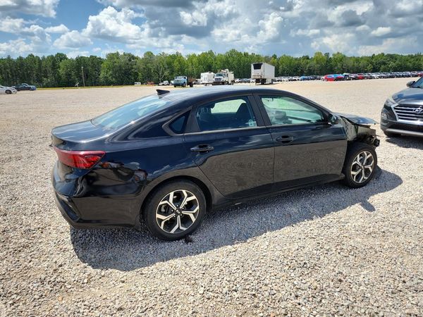 2021 KIA FORTE FE, LXS