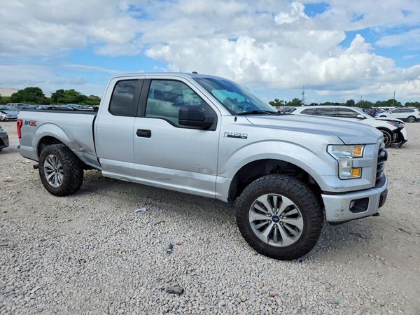 2017 FORD F150 SuperCab
