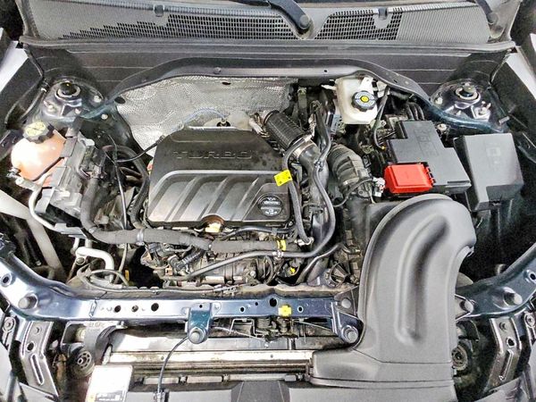 2021 CHEVROLET TRAILBLAZER LS — Engine bay