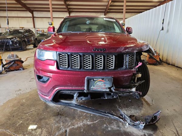 2017 JEEP GRAND CHEROKEE LAREDO 4X4