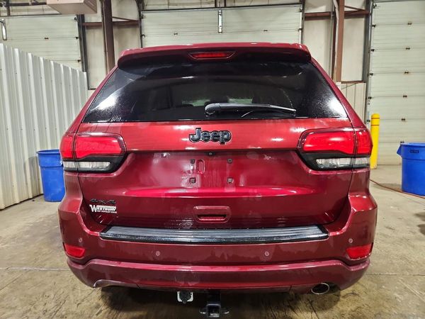 2017 JEEP GRAND CHEROKEE LAREDO 4X4