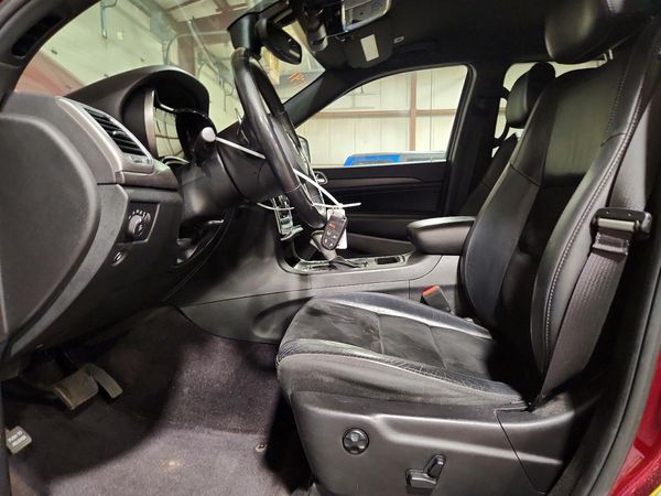 2017 JEEP GRAND CHEROKEE LAREDO 4X4