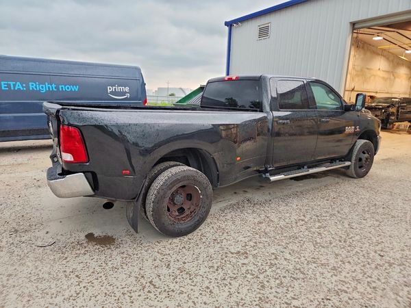 2017 RAM 3500 ST