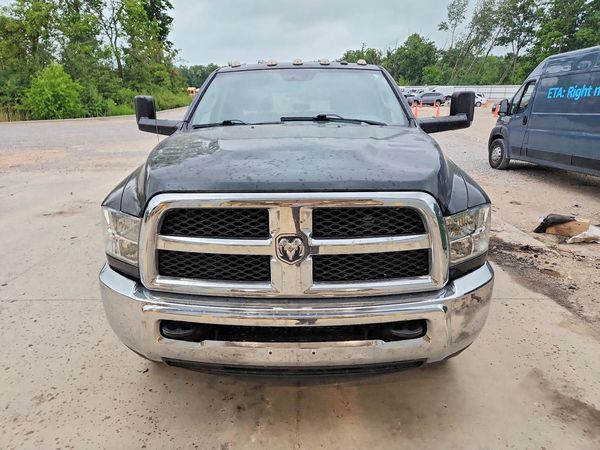 2017 RAM 3500 ST