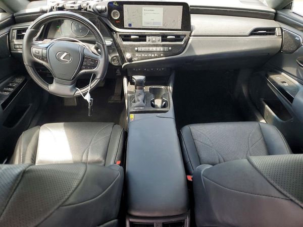 2025 LEXUS ES 300H 300h Luxury