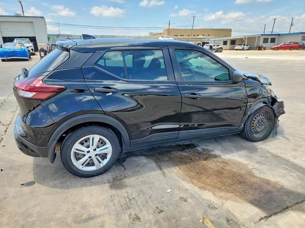 2021 NISSAN KICKS S