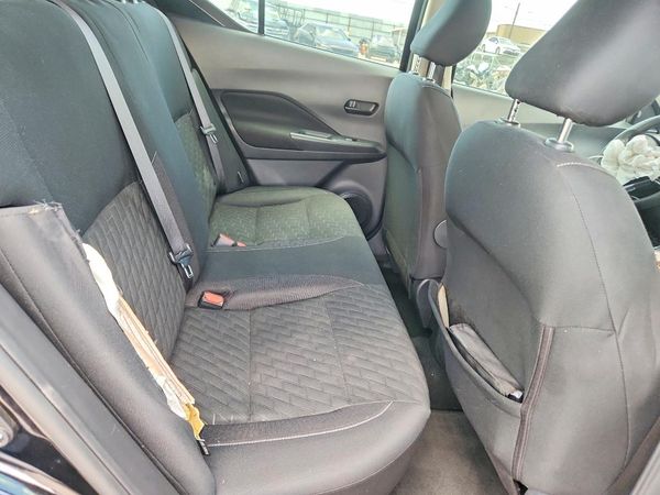 2021 NISSAN KICKS S