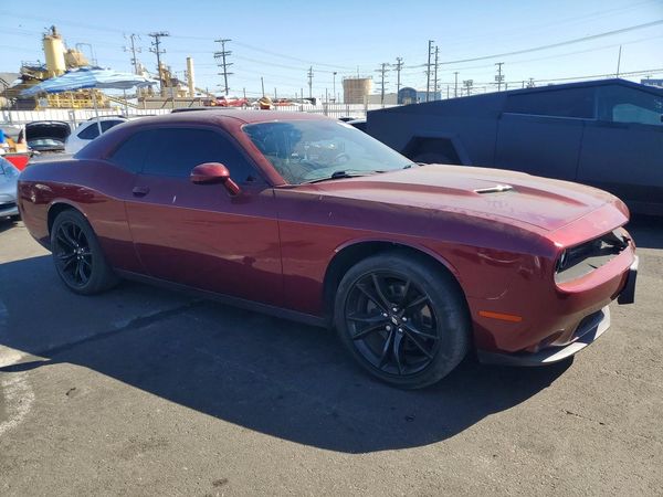 2018 DODGE CHALLENGER SXT