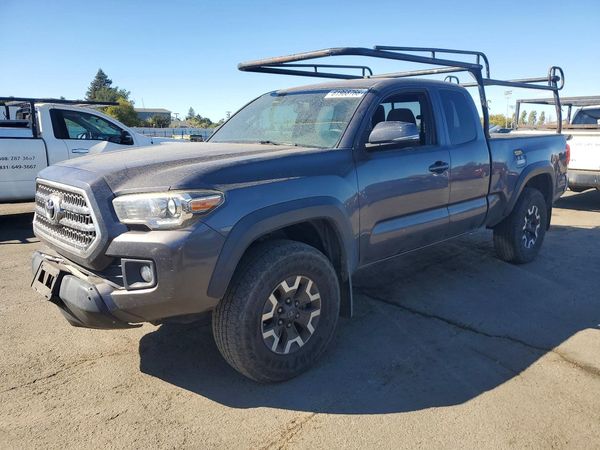 2016 TOYOTA TACOMA