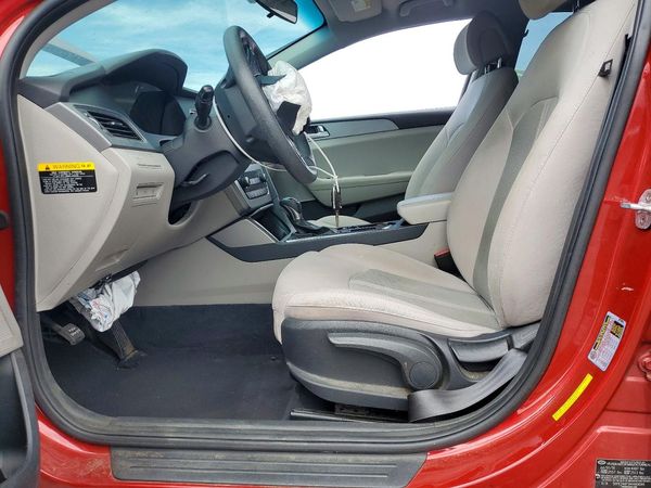 2017 HYUNDAI SONATA SE, Eco — DENT