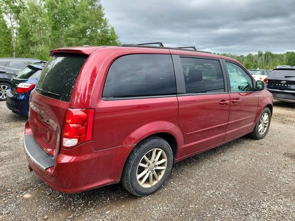 2015 DODGE GRAND CARAVAN SE