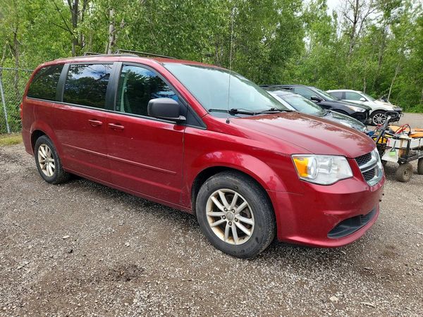 2015 DODGE GRAND CARAVAN SE