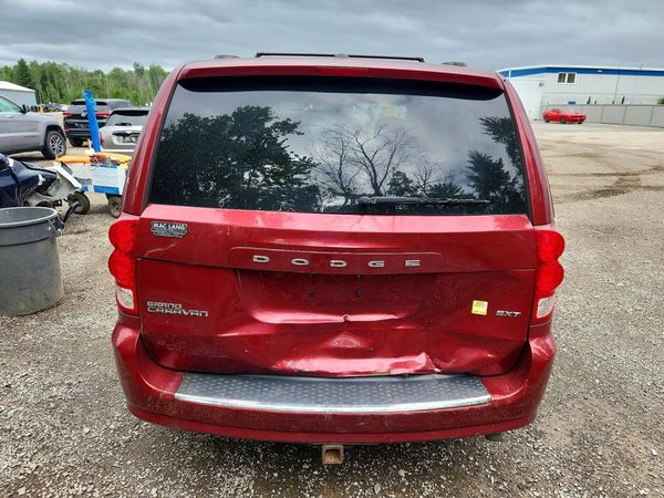 2015 DODGE GRAND CARAVAN SE