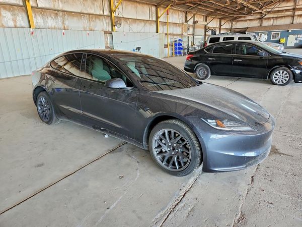 2026 TESLA MODEL 3