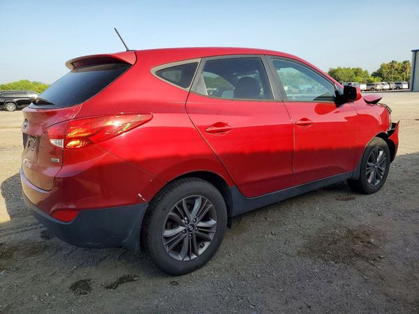 2015 HYUNDAI TUCSON GL (Middle-Low)