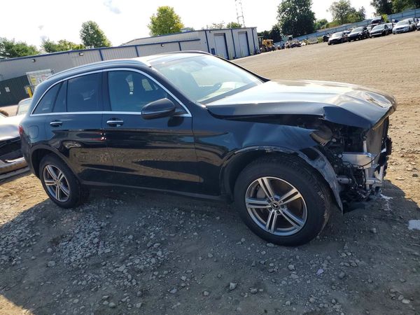 2021 MERCEDES-BENZ GLC GLC300-4M
