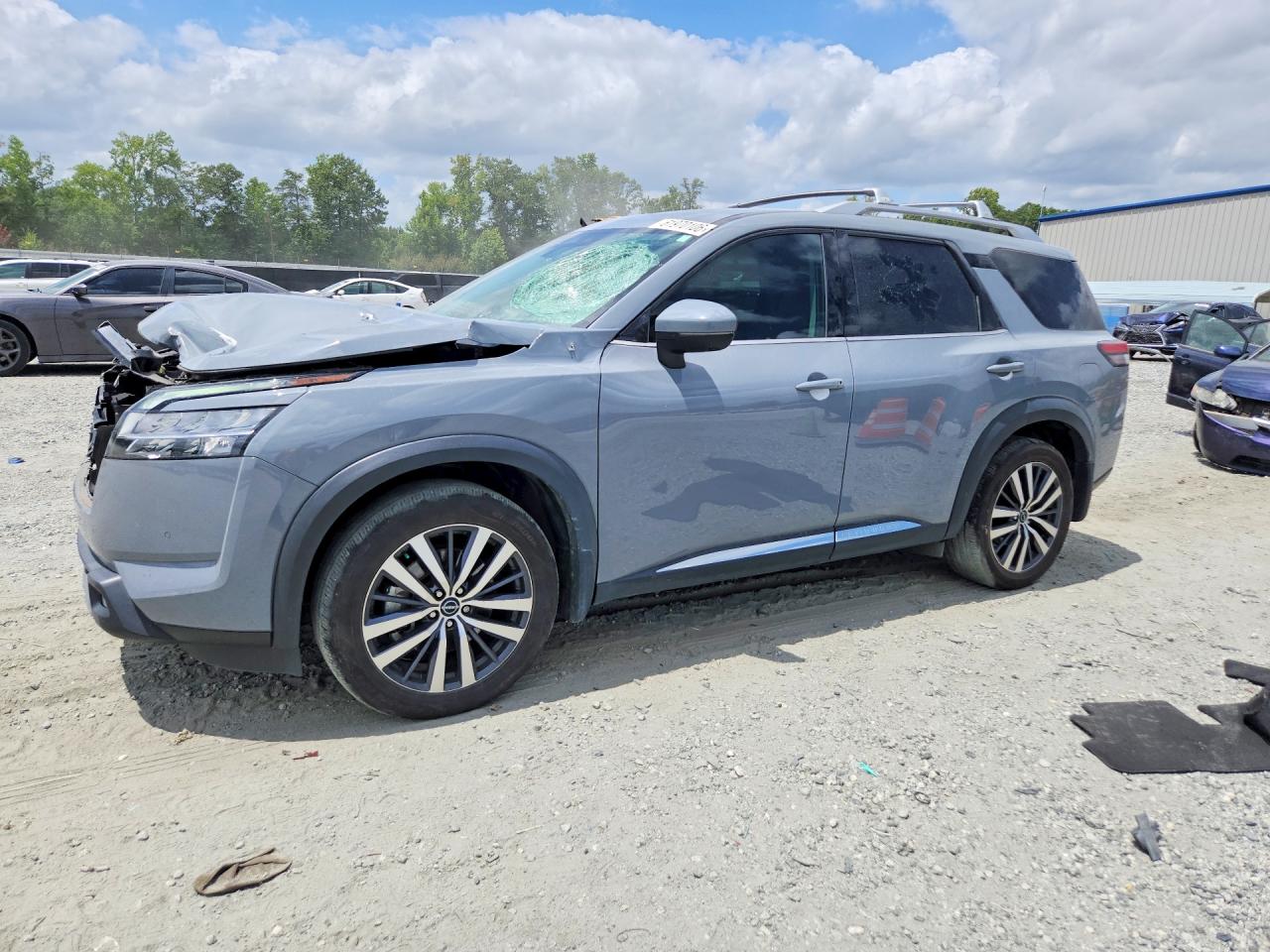 2022 NISSAN PATHFINDER Platinum