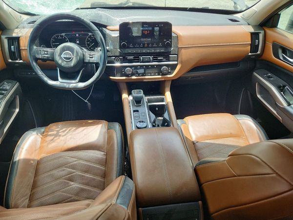 2022 NISSAN PATHFINDER Platinum