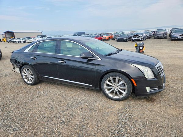 2013 CADILLAC XTS Premium