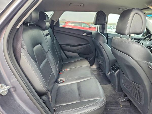 2018 HYUNDAI TUCSON
