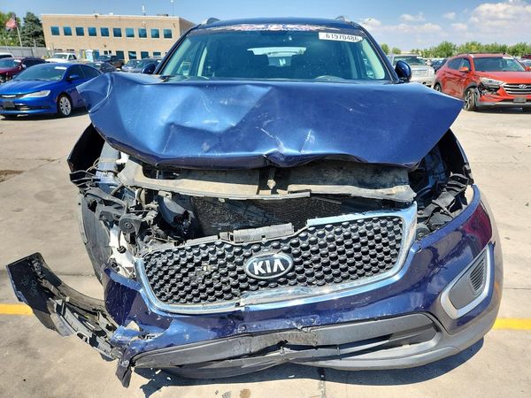 2016 KIA SORENTO L / LX