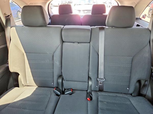 2016 KIA SORENTO L / LX