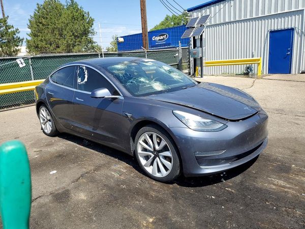 2020 TESLA MODEL 3