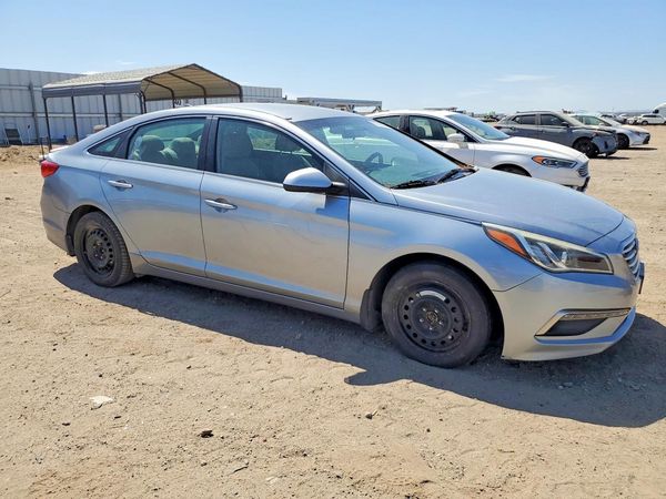 2015 HYUNDAI SONATA SE, ECO — Passenger 3/4