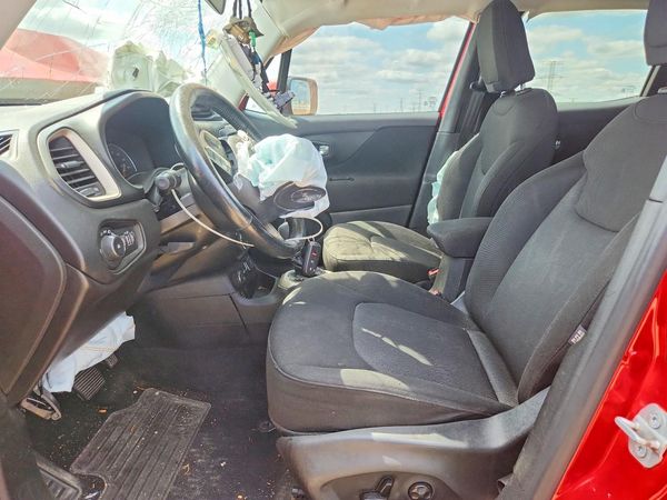 2015 JEEP RENEGADE LATITUDE 4X4