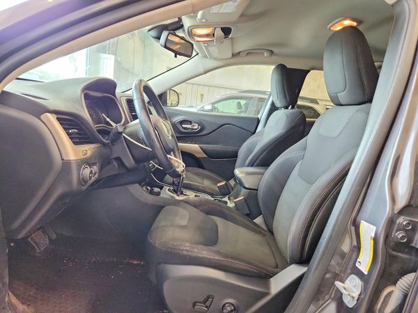 2017 JEEP CHEROKEE LATITUDE 4X4