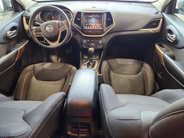 2017 JEEP CHEROKEE LATITUDE 4X4