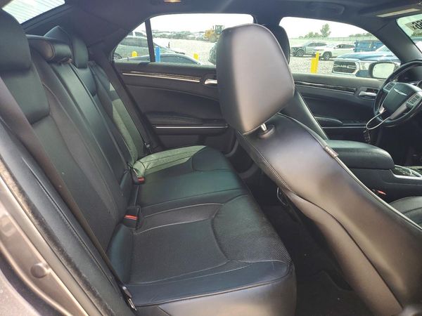 2013 CHRYSLER 300