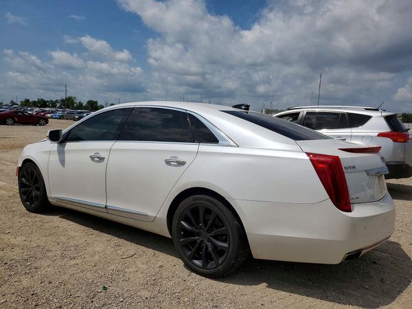 2017 CADILLAC XTS Luxury
