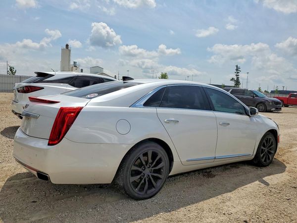 2017 CADILLAC XTS Luxury