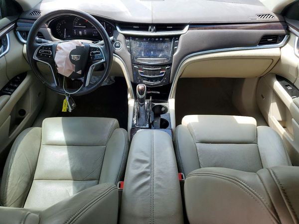2017 CADILLAC XTS Luxury