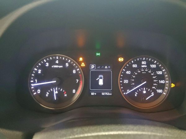 2018 HYUNDAI TUCSON SE Standard