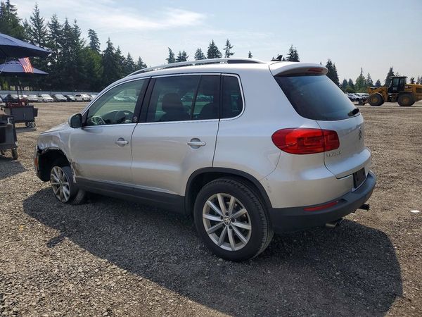 2017 VOLKSWAGEN TIGUAN Wolfsburg 4Motion — DSRA