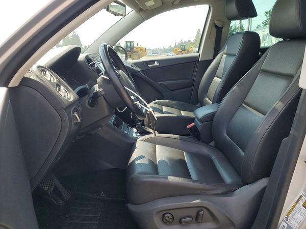 2017 VOLKSWAGEN TIGUAN Wolfsburg 4Motion — DENT