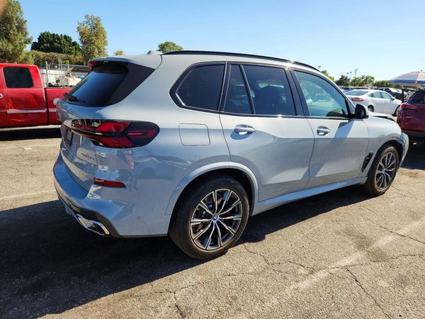 2024 BMW X5 xDrive50e