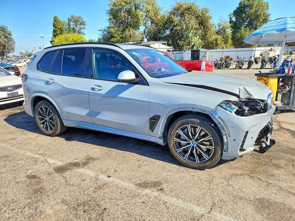 2024 BMW X5 xDrive50e