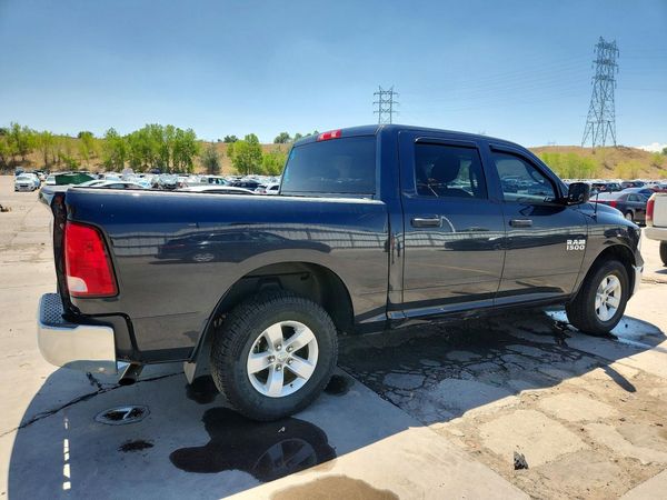 2017 RAM 1500 ST