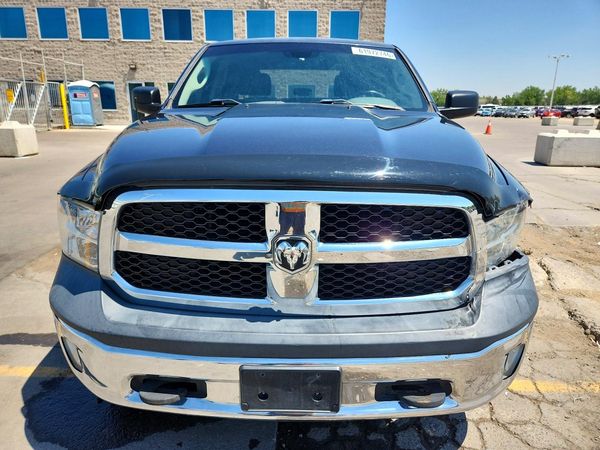 2017 RAM 1500 ST