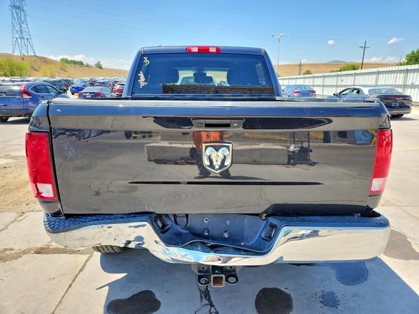 2017 RAM 1500 ST