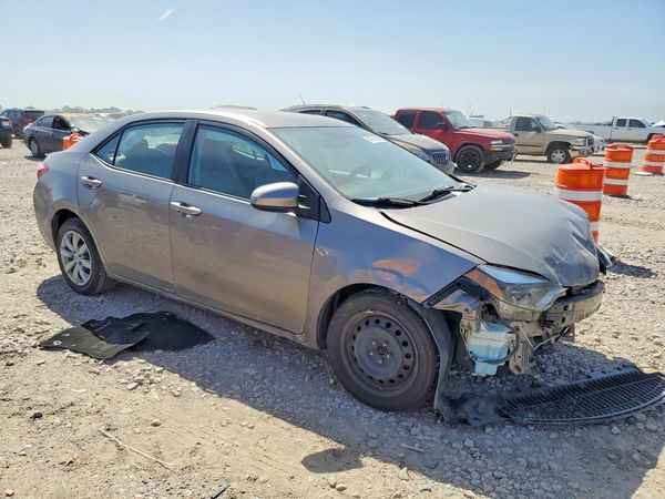 2015 TOYOTA COROLLA
