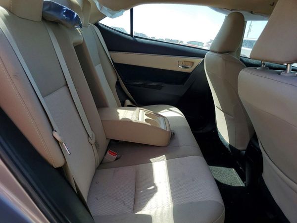 2015 TOYOTA COROLLA